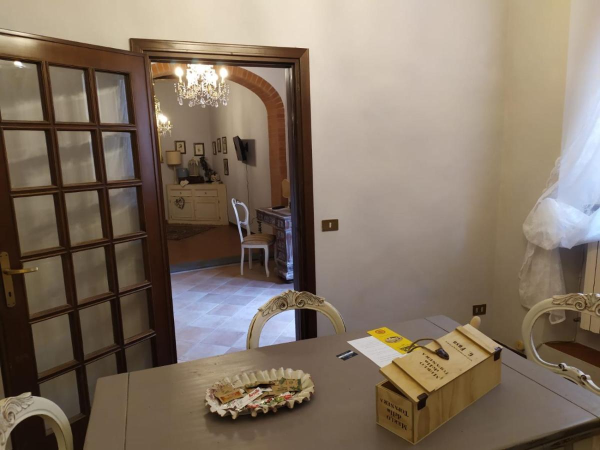 Borgo Antico Villa Lari Eksteriør bilde